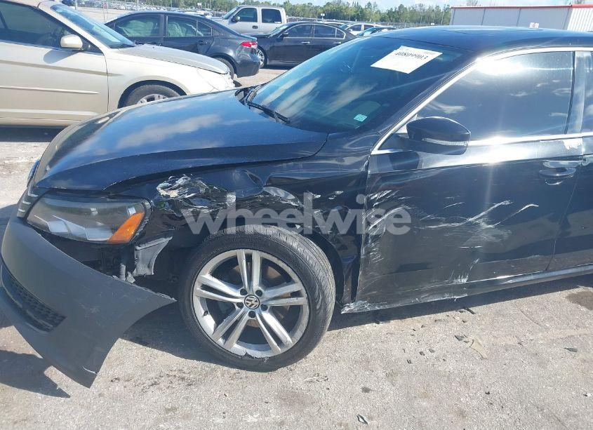 Photo 12 of 2014 Volkswagen Passat 2.0L TDI SE (VIN 1VWBN7A3XEC114991)