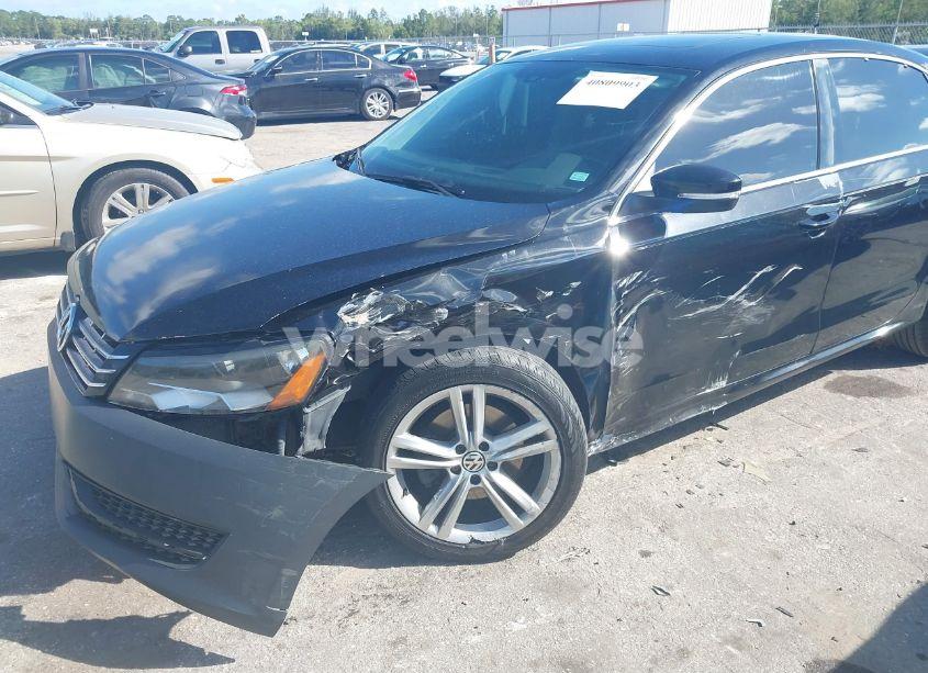 Photo 6 of 2014 Volkswagen Passat 2.0L TDI SE (VIN 1VWBN7A3XEC114991)