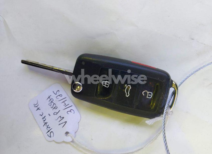 Photo 11 of 2012 Volkswagen Passat 2.5L SE (VIN 1VWBP7A30CC029066)