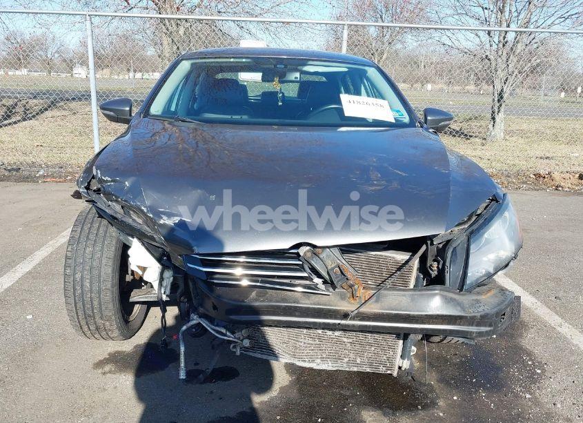 Photo 12 of 2012 Volkswagen Passat 2.5L SE (VIN 1VWBP7A30CC029066)