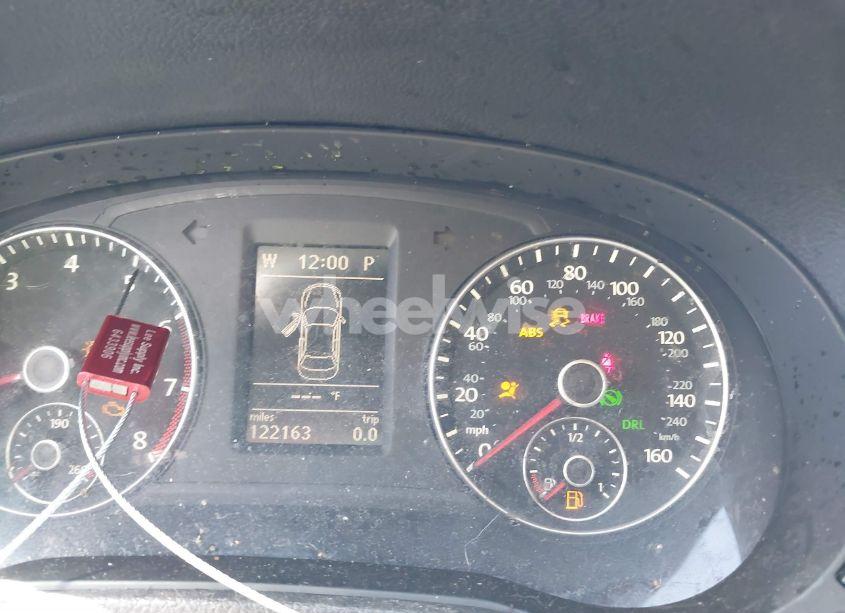 Photo 7 of 2012 Volkswagen Passat 2.5L SE (VIN 1VWBP7A30CC091163)