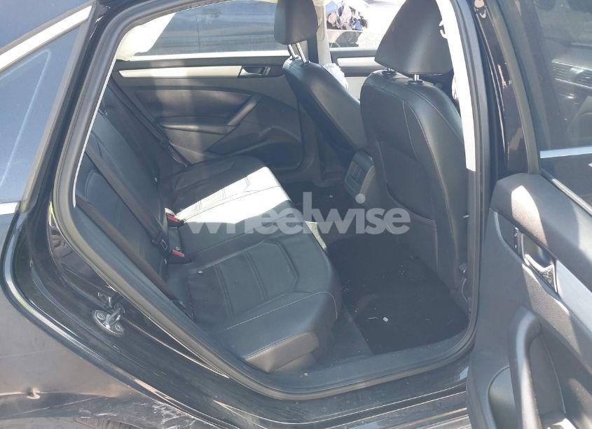 Photo 8 of 2012 Volkswagen Passat 2.5L SE (VIN 1VWBP7A30CC091163)