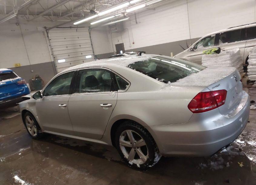 Photo 15 of 2012 Volkswagen Passat 2.5L SE (VIN 1VWBP7A30CC096427)