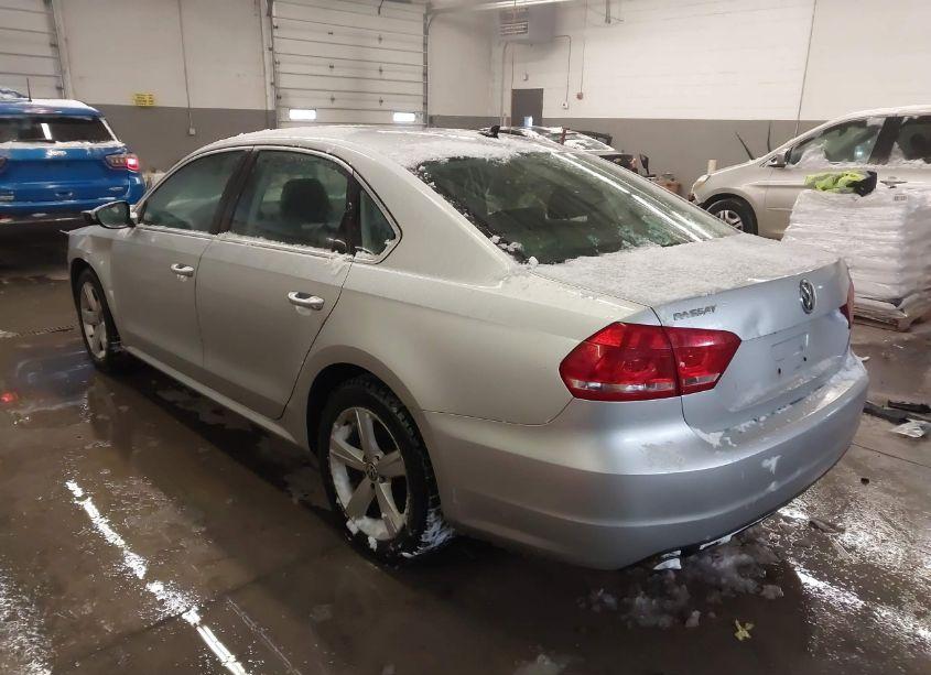 Photo 3 of 2012 Volkswagen Passat 2.5L SE (VIN 1VWBP7A30CC096427)