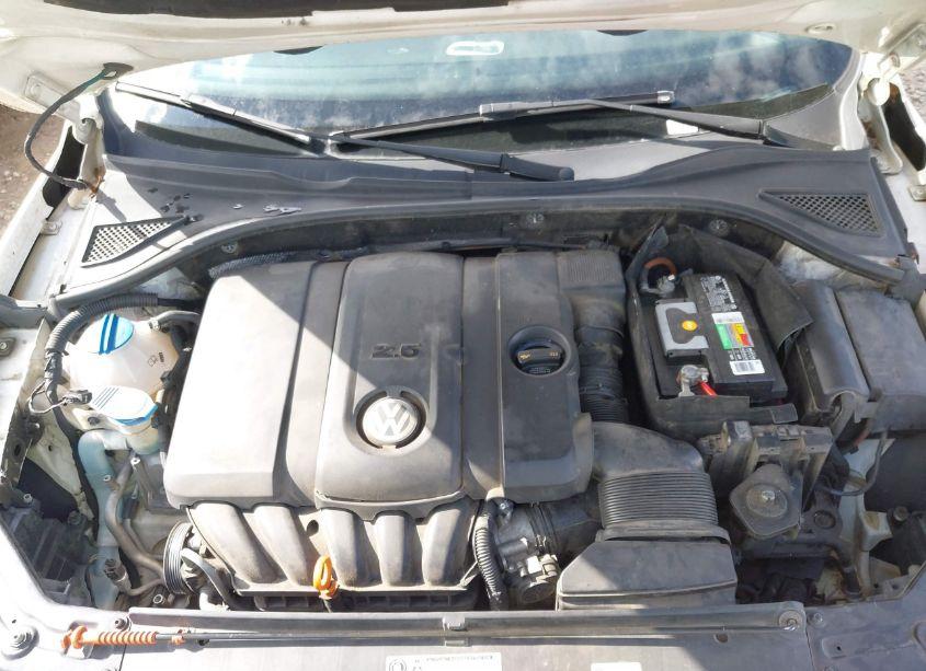 Photo 10 of 2012 Volkswagen Passat 2.5L SE (VIN 1VWBP7A30CC106230)