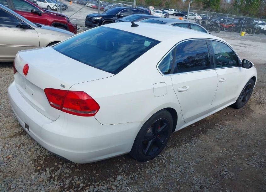 Photo 4 of 2012 Volkswagen Passat 2.5L SE (VIN 1VWBP7A30CC106230)