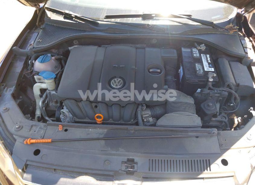 Photo 10 of 2012 Volkswagen Passat 2.5L SE (VIN 1VWBP7A30CC107216)