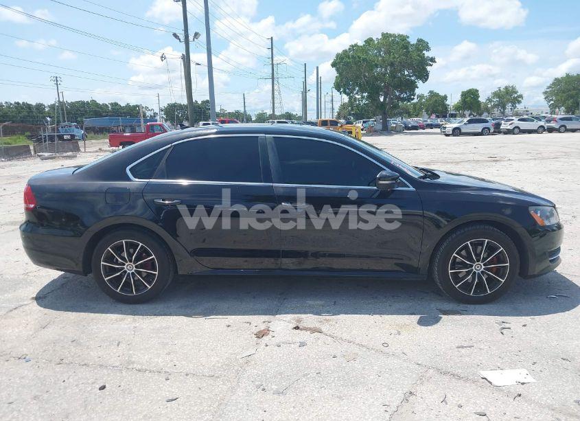 Photo 13 of 2013 Volkswagen Passat 2.5L SE (VIN 1VWBP7A30DC043938)