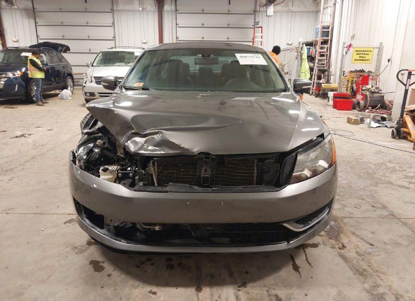 Photo 13 of 2014 Volkswagen Passat 2.5L SE (VIN 1VWBP7A30EC004168)