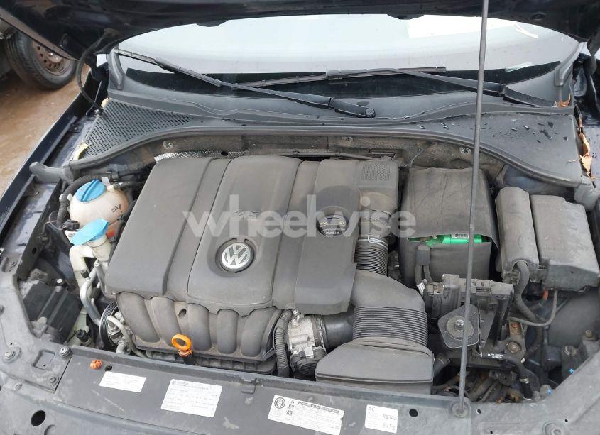 Photo 10 of 2012 Volkswagen Passat 2.5L SE (VIN 1VWBP7A31CC045552)