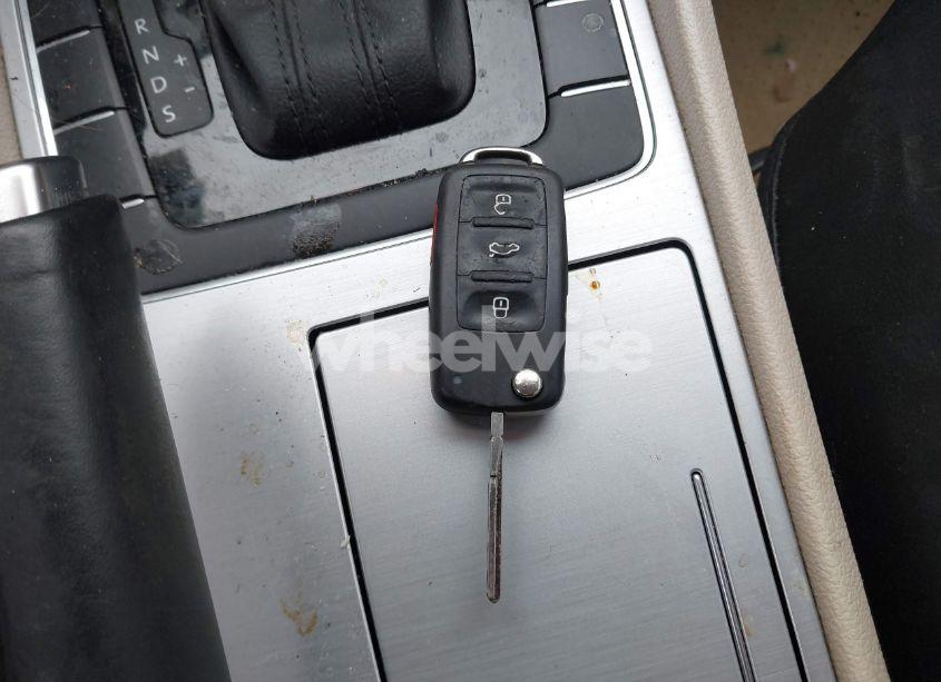 Photo 11 of 2012 Volkswagen Passat 2.5L SE (VIN 1VWBP7A31CC045552)