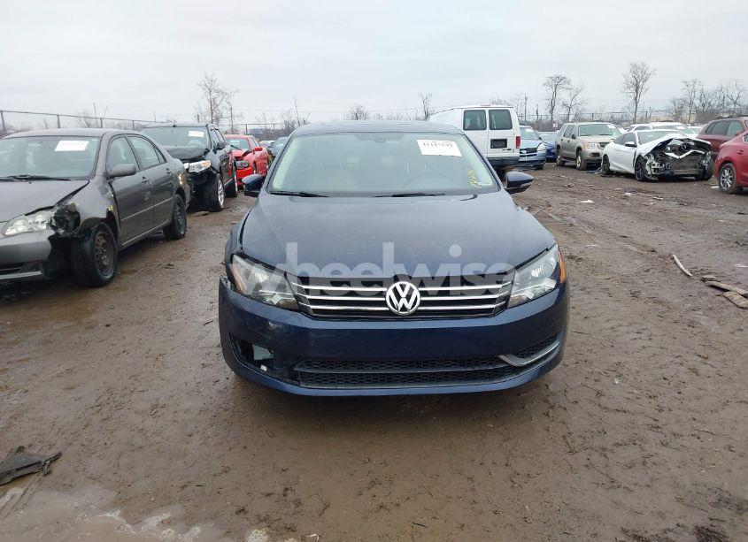 Photo 12 of 2012 Volkswagen Passat 2.5L SE (VIN 1VWBP7A31CC045552)