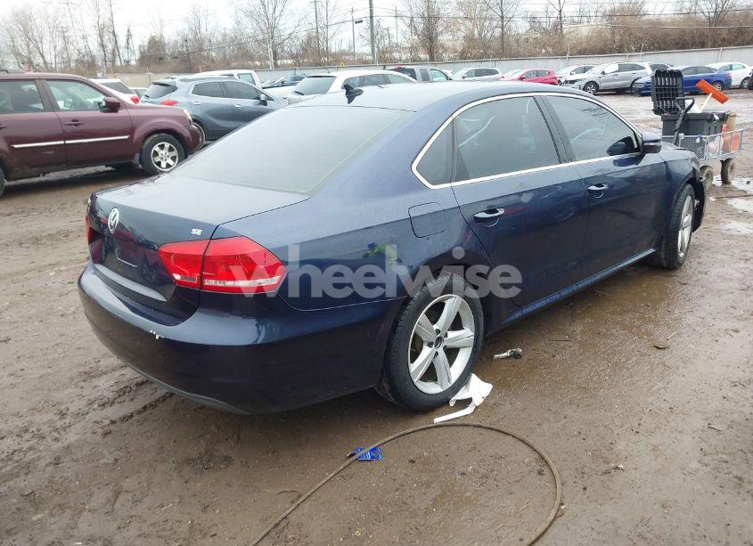 Photo 4 of 2012 Volkswagen Passat 2.5L SE (VIN 1VWBP7A31CC045552)