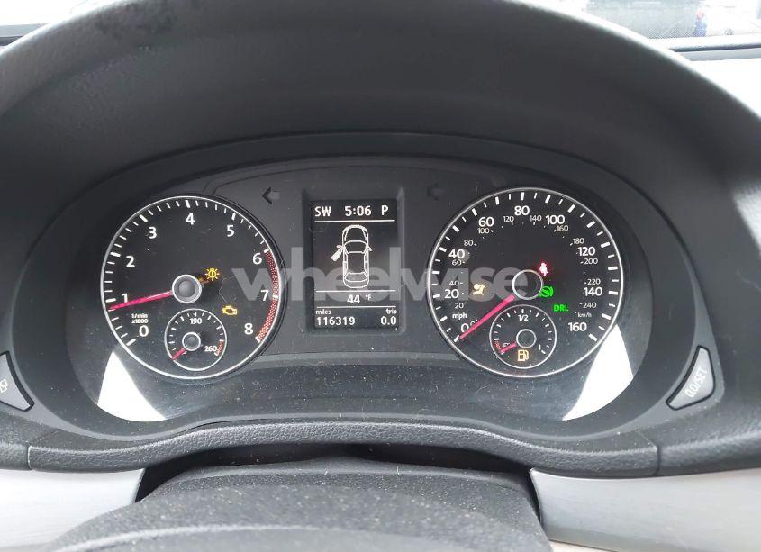 Photo 7 of 2012 Volkswagen Passat 2.5L SE (VIN 1VWBP7A31CC045552)