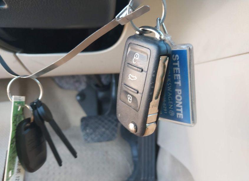 Photo 11 of 2012 Volkswagen Passat 2.5L SE (VIN 1VWBP7A31CC094685)