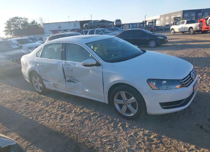 Photo 13 of 2012 Volkswagen Passat 2.5L SE (VIN 1VWBP7A31CC094685)