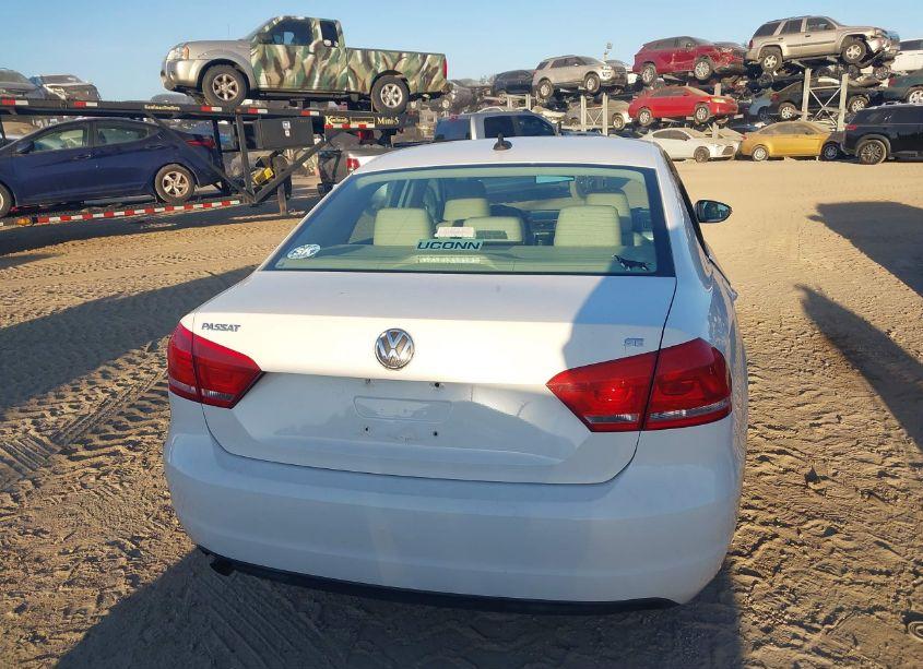 Photo 16 of 2012 Volkswagen Passat 2.5L SE (VIN 1VWBP7A31CC094685)