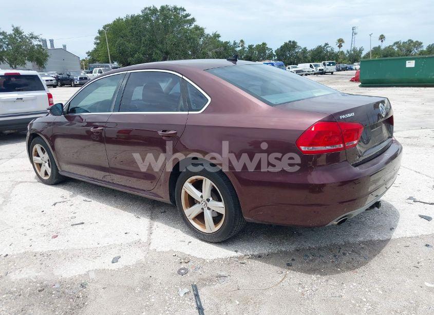 Photo 3 of 2012 Volkswagen Passat 2.5L SE (VIN 1VWBP7A31CC097246)