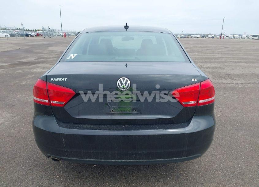 Photo 16 of 2013 Volkswagen Passat 2.5L SE (VIN 1VWBP7A31DC017929)