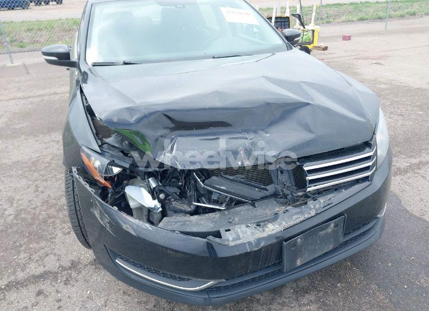 Photo 6 of 2013 Volkswagen Passat 2.5L SE (VIN 1VWBP7A31DC017929)