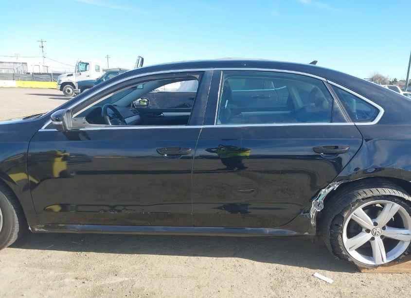Photo 14 of 2013 Volkswagen Passat 2.5L SE (VIN 1VWBP7A31DC063695)
