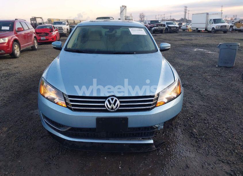 Photo 12 of 2013 Volkswagen Passat 2.5L SE (VIN 1VWBP7A31DC116105)