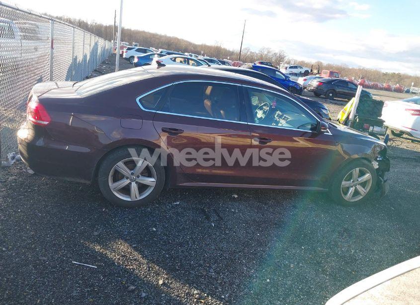 Photo 13 of 2013 Volkswagen Passat 2.5L SE (VIN 1VWBP7A31DC126908)