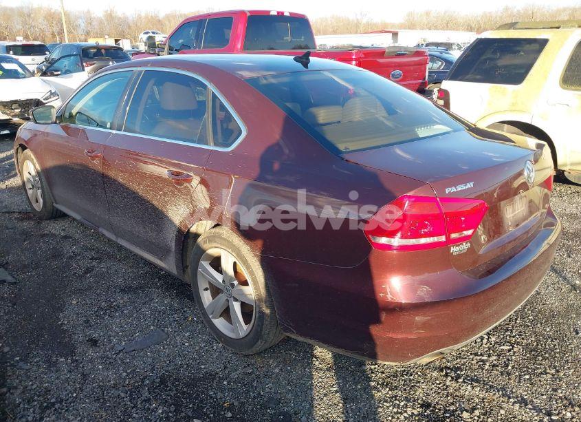 Photo 3 of 2013 Volkswagen Passat 2.5L SE (VIN 1VWBP7A31DC126908)