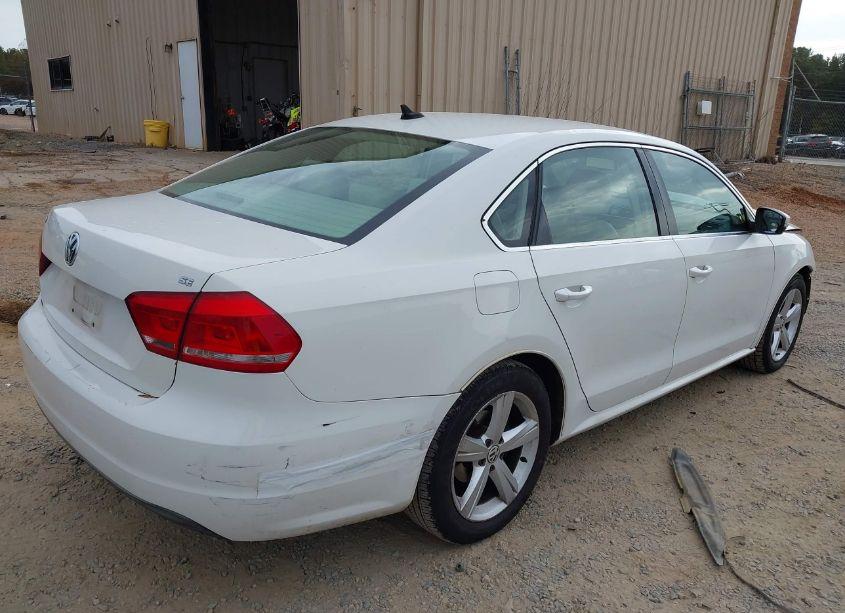 Photo 4 of 2013 Volkswagen Passat 2.5L SE (VIN 1VWBP7A31DC128755)