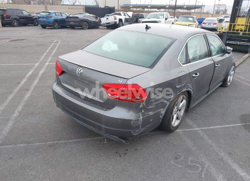 Photo 4 of 2013 Volkswagen Passat 2.5L SE (VIN 1VWBP7A31DC135527)