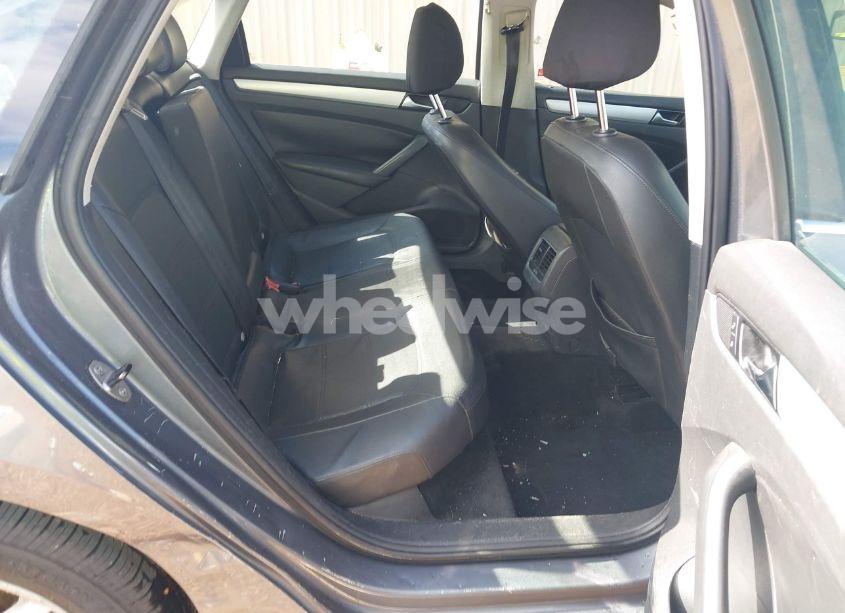 Photo 8 of 2013 Volkswagen Passat 2.5L SE (VIN 1VWBP7A31DC136760)