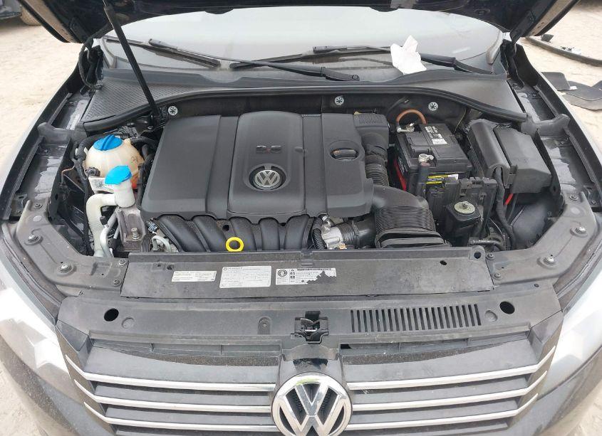 Photo 10 of 2013 Volkswagen Passat 2.5L SE (VIN 1VWBP7A31DC136970)