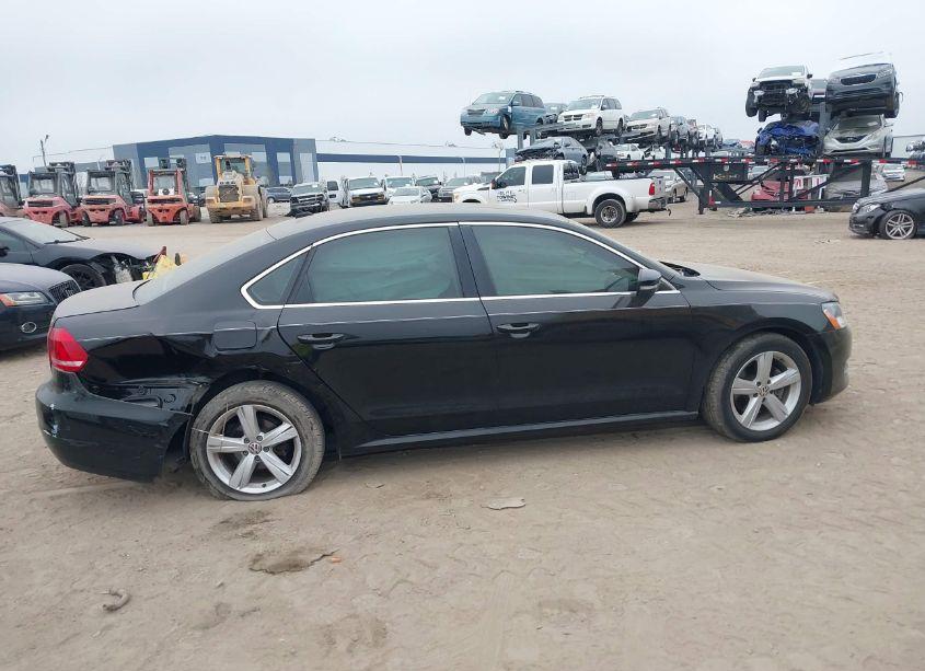 Photo 13 of 2013 Volkswagen Passat 2.5L SE (VIN 1VWBP7A31DC136970)
