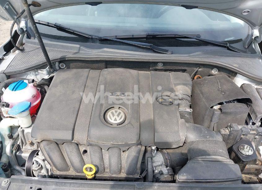 Photo 10 of 2014 Volkswagen Passat 2.5L SE (VIN 1VWBP7A31EC006995)