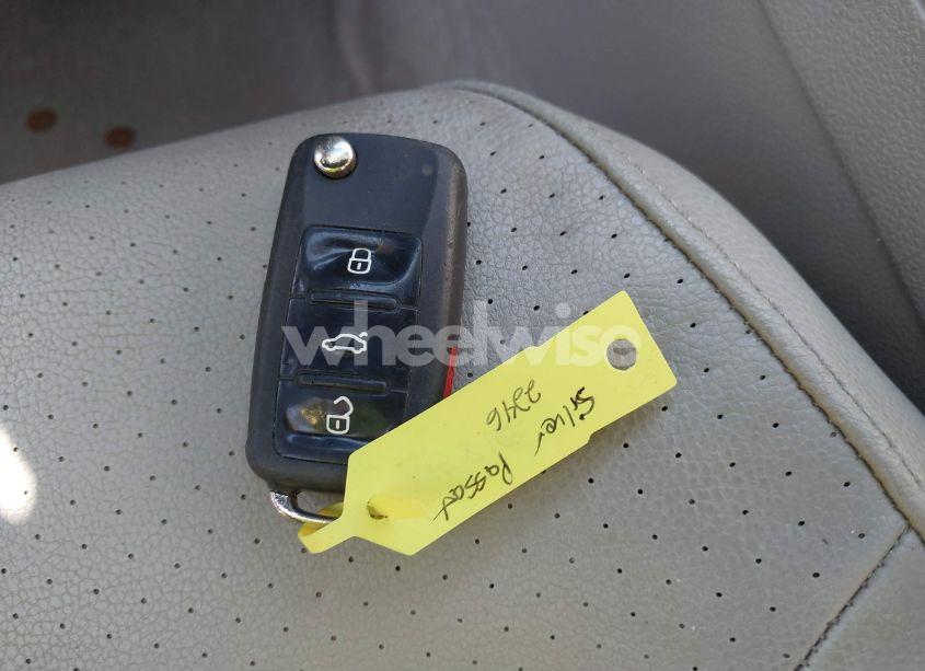 Photo 11 of 2014 Volkswagen Passat 2.5L SE (VIN 1VWBP7A31EC012246)