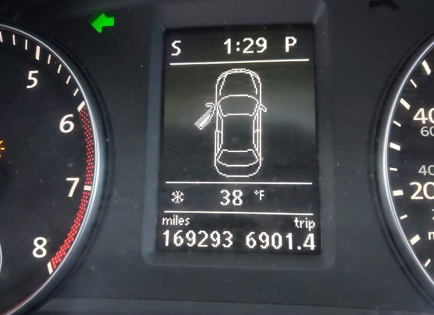 Photo 16 of 2012 Volkswagen Passat 2.5L SE (VIN 1VWBP7A32CC002368)