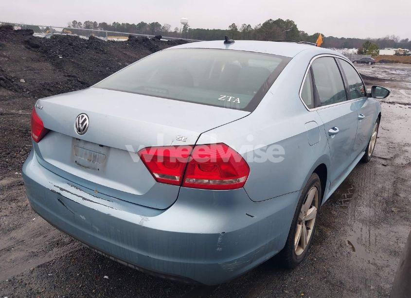 Photo 4 of 2012 Volkswagen Passat 2.5L SE (VIN 1VWBP7A32CC018537)
