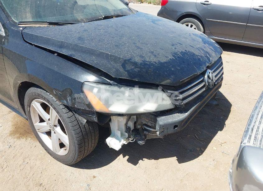 Photo 13 of 2013 Volkswagen Passat 2.5L SE (VIN 1VWBP7A32DC063172)