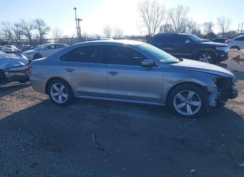Photo 14 of 2013 Volkswagen Passat 2.5L SE (VIN 1VWBP7A32DC109146)