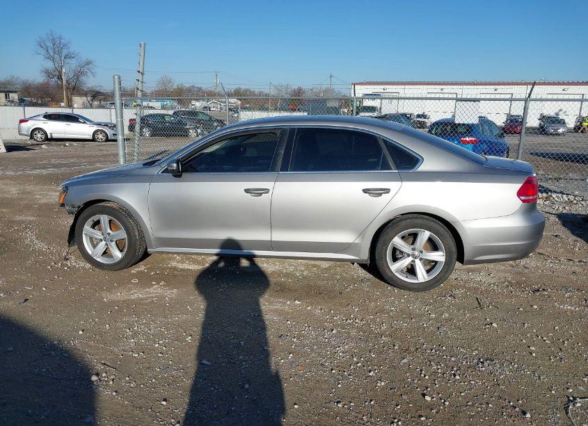 Photo 15 of 2013 Volkswagen Passat 2.5L SE (VIN 1VWBP7A32DC109146)