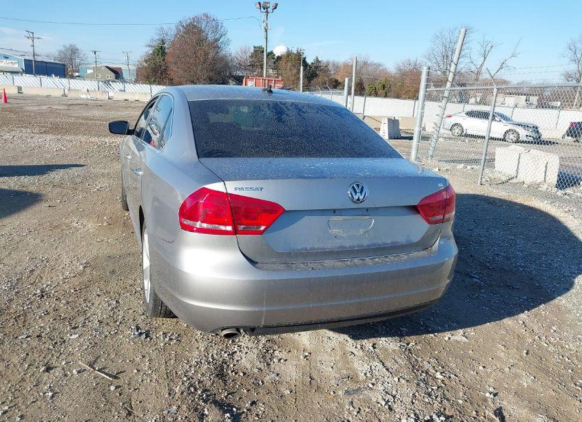 Photo 17 of 2013 Volkswagen Passat 2.5L SE (VIN 1VWBP7A32DC109146)