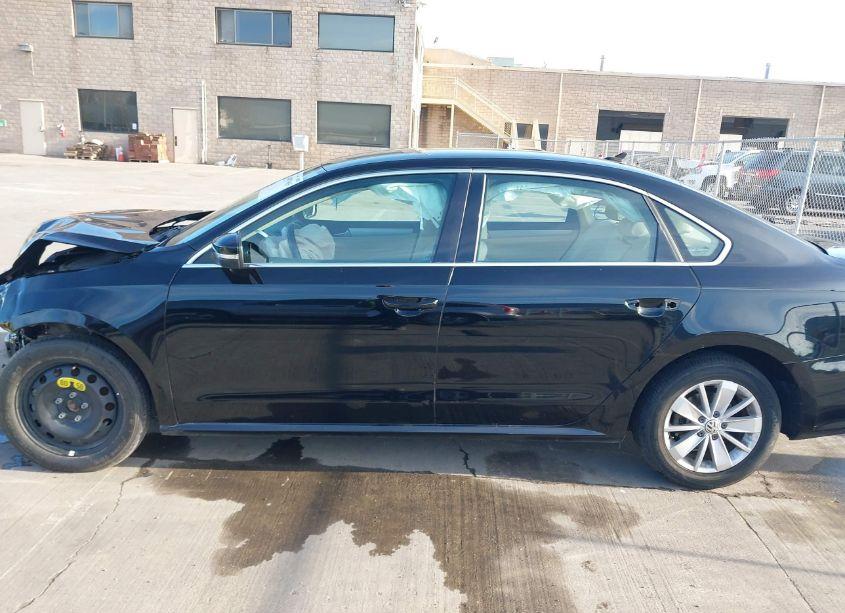 Photo 14 of 2013 Volkswagen Passat 2.5L SE (VIN 1VWBP7A32DC139327)
