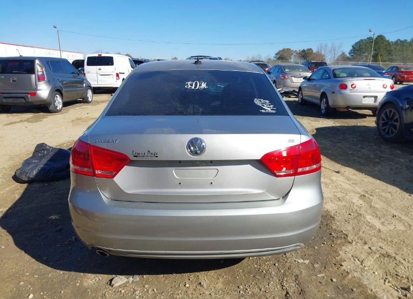 Photo 16 of 2012 Volkswagen Passat 2.5L SE (VIN 1VWBP7A33CC002847)