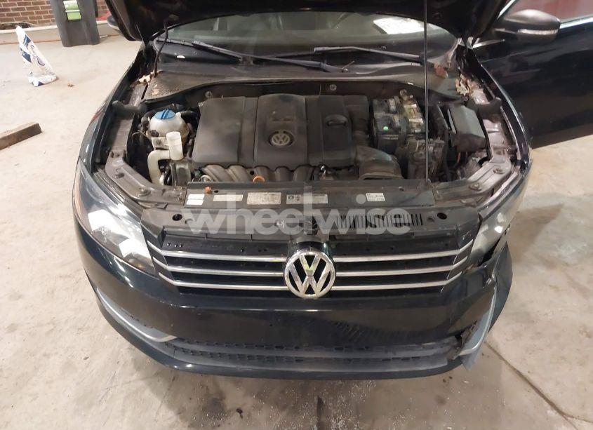 Photo 10 of 2012 Volkswagen Passat 2.5L SE (VIN 1VWBP7A33CC026839)
