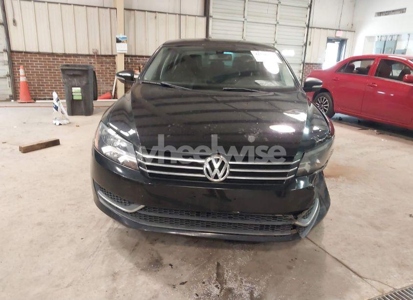 Photo 12 of 2012 Volkswagen Passat 2.5L SE (VIN 1VWBP7A33CC026839)