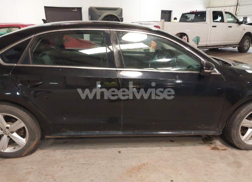 Photo 13 of 2012 Volkswagen Passat 2.5L SE (VIN 1VWBP7A33CC026839)