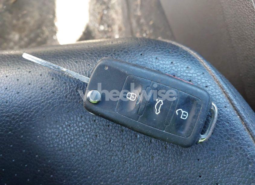 Photo 11 of 2012 Volkswagen Passat 2.5L SE (VIN 1VWBP7A33CC044578)