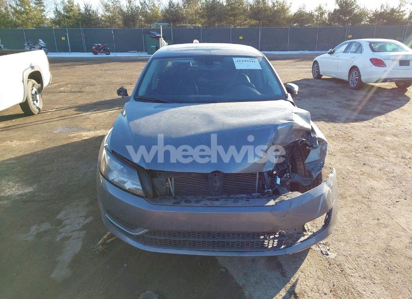 Photo 13 of 2012 Volkswagen Passat 2.5L SE (VIN 1VWBP7A33CC044578)