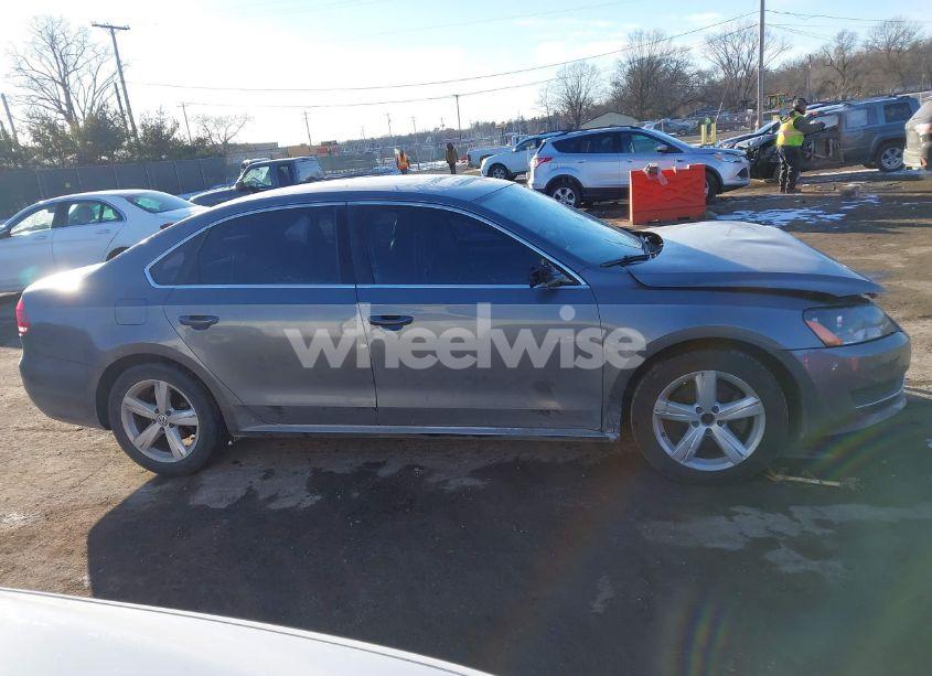 Photo 14 of 2012 Volkswagen Passat 2.5L SE (VIN 1VWBP7A33CC044578)
