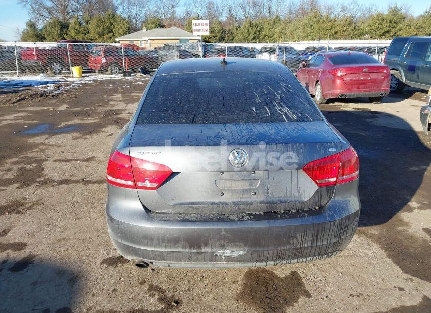 Photo 17 of 2012 Volkswagen Passat 2.5L SE (VIN 1VWBP7A33CC044578)